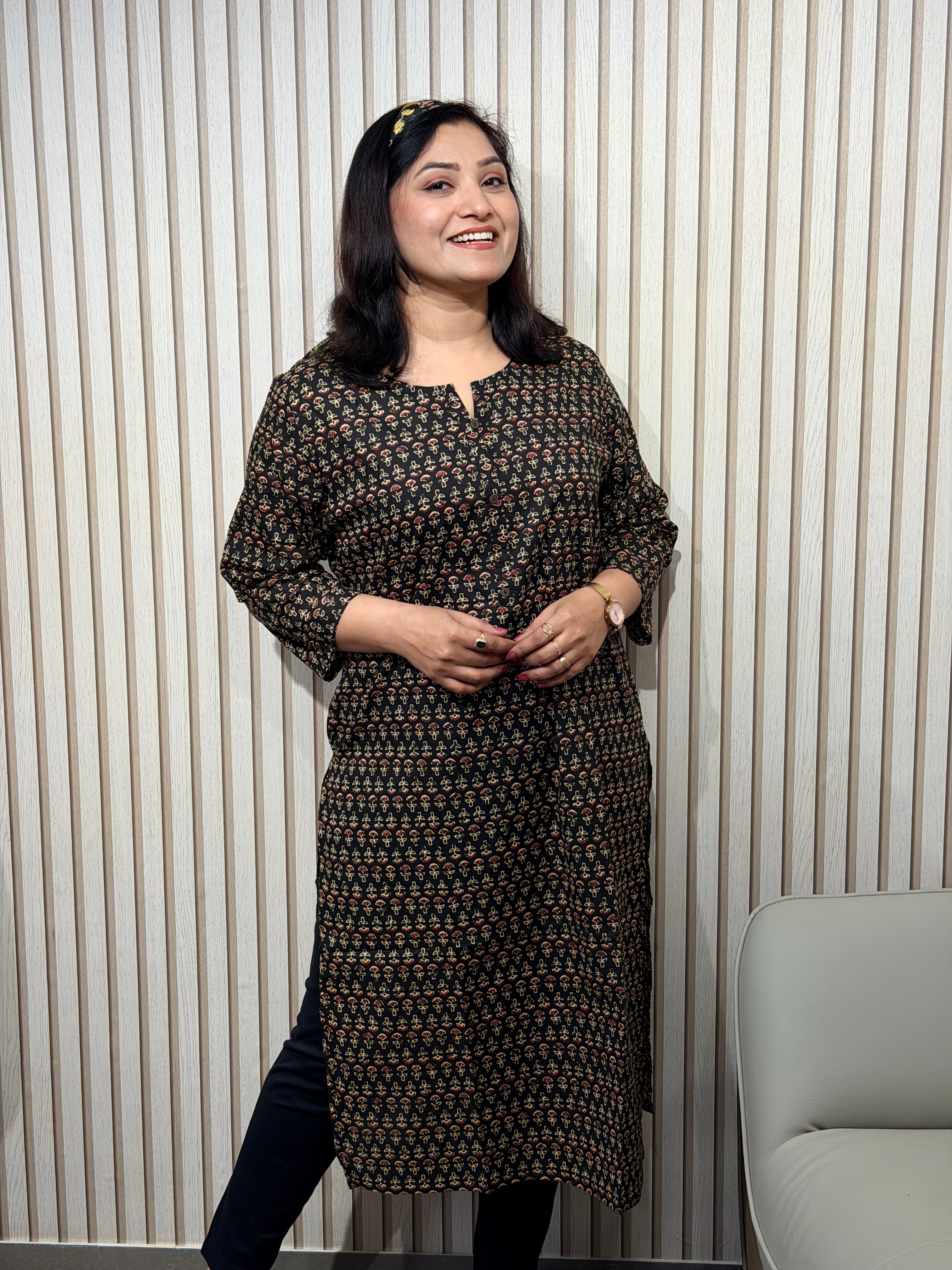 Elegant Printed Black Kurti