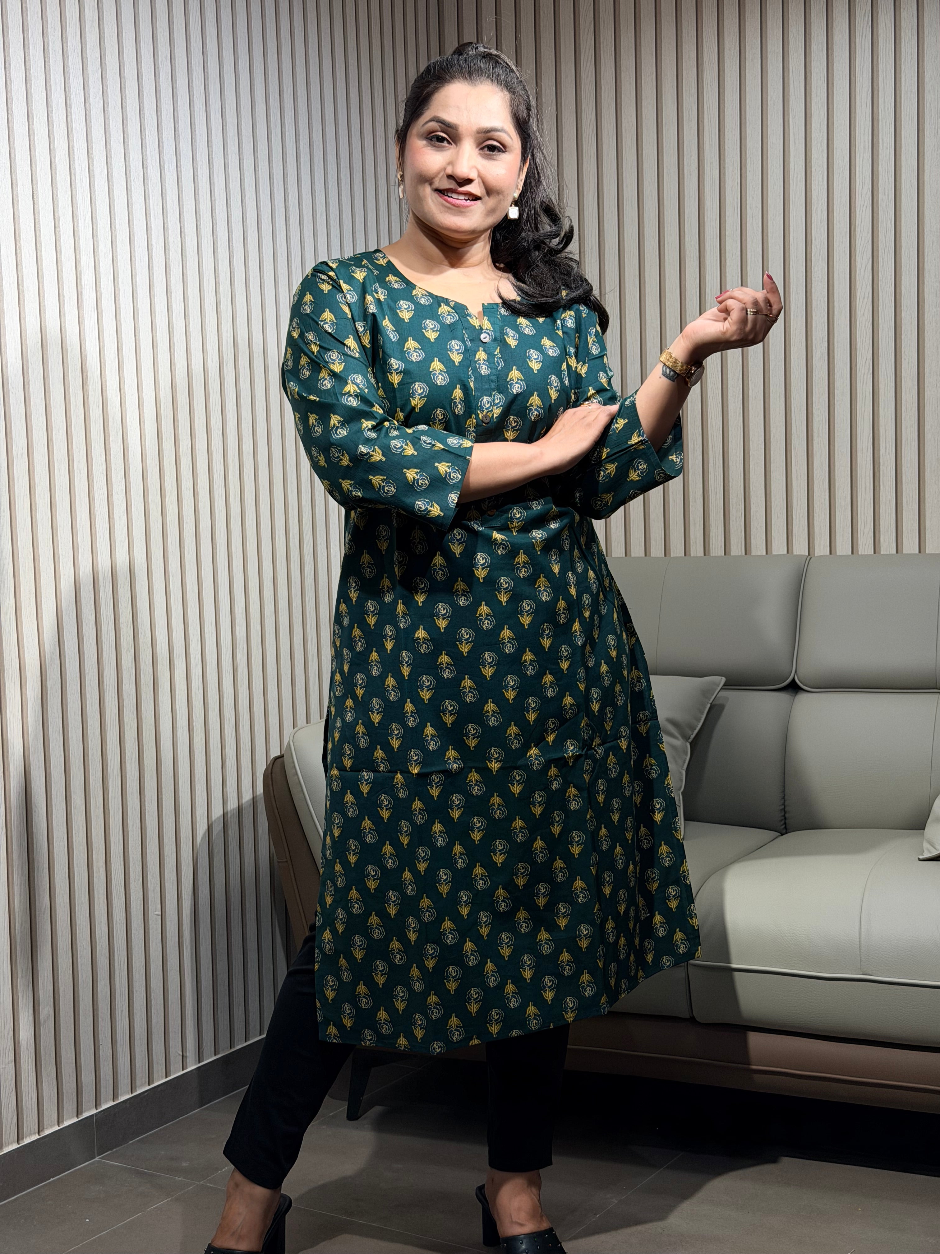 Evergreen Floral Kurti