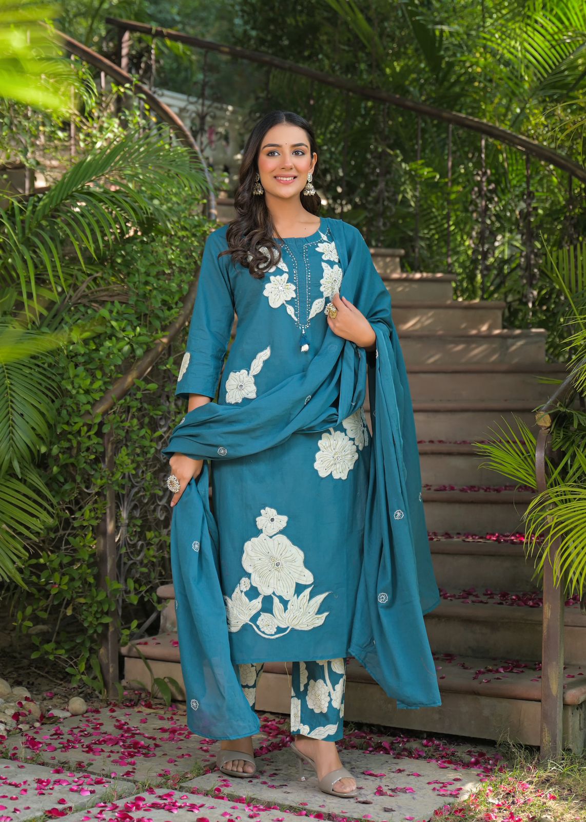 blue bandhani kurti