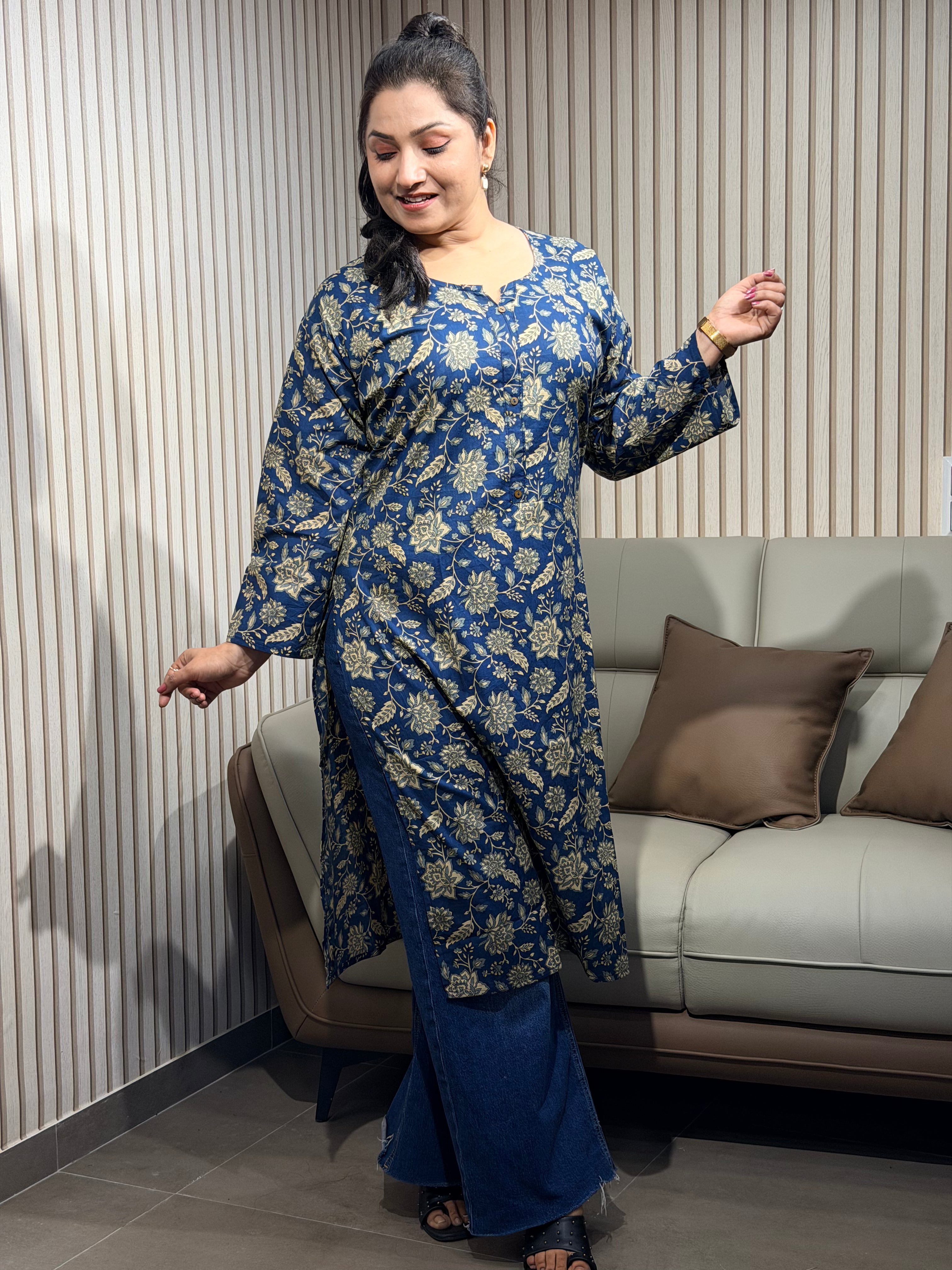 Indigo Petal Motif Essential Kurti