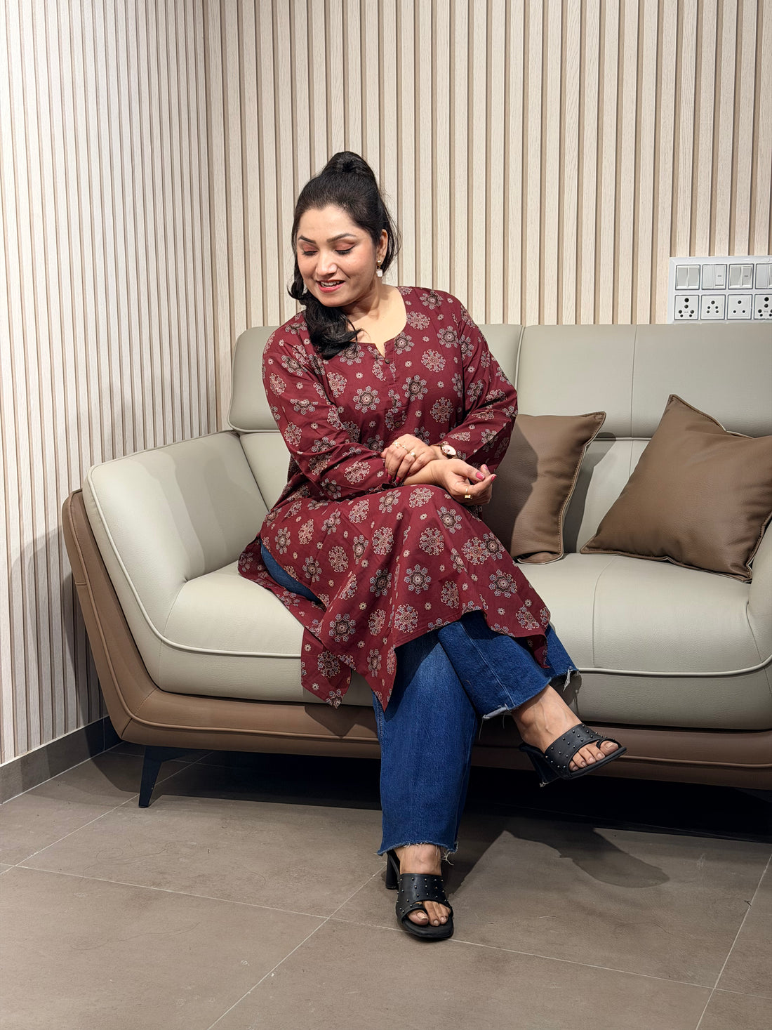 Reddish Floral Elegance Kurti